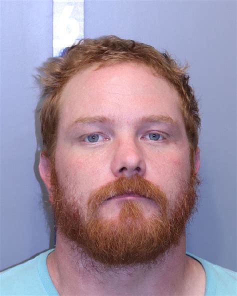 Here is the latest Hamilton County arrest report: ANDERSON, MICAH HOWELL. 225 PICKETT LAKE RD W COALMONT, 37313. Age at Arrest: 53 years old. Arresting Agency: HC Sheriff. REGISTRATION, UNLAWFUL ...